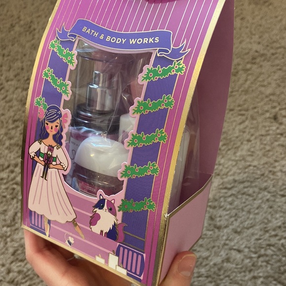 Bath and Body Works fragrance set - Picture 2 of 2